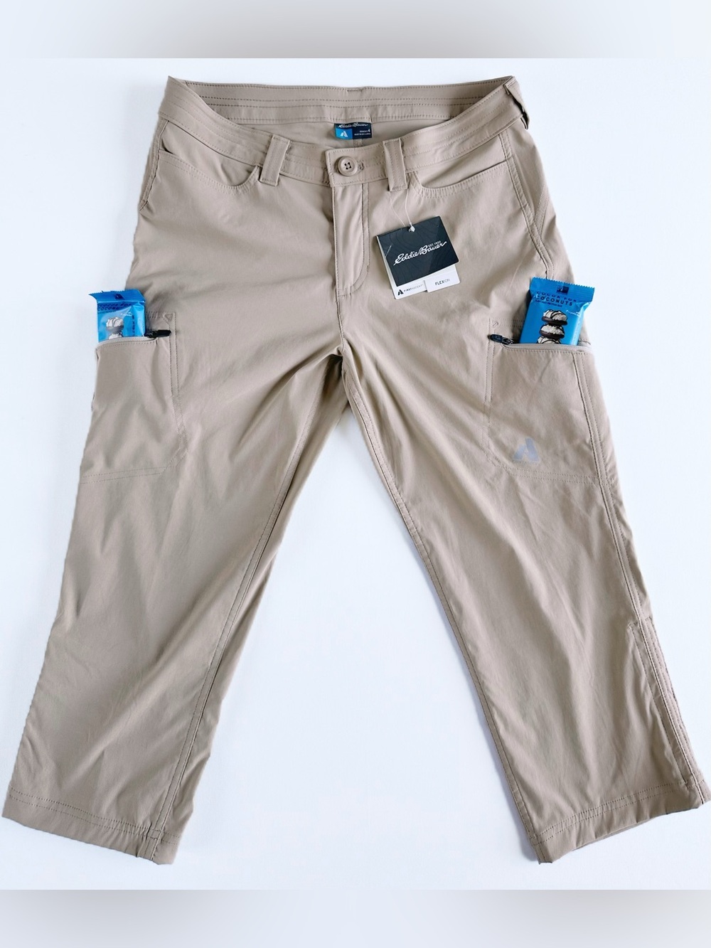 New Eddie Bauer First Ascent Guide Capri Pants Women 4 Khaki Hiking Lightweight